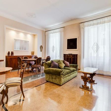 Tibullo - Classic & Elegant Rome Center Apartment Kültér fotó